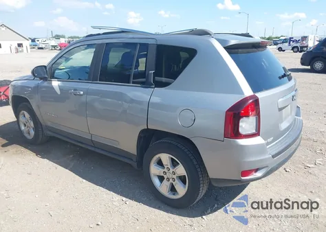 2015 Jeep Compass Sport z USA, uszkodzony, nr VIN 1C4NJCBA3FD156139